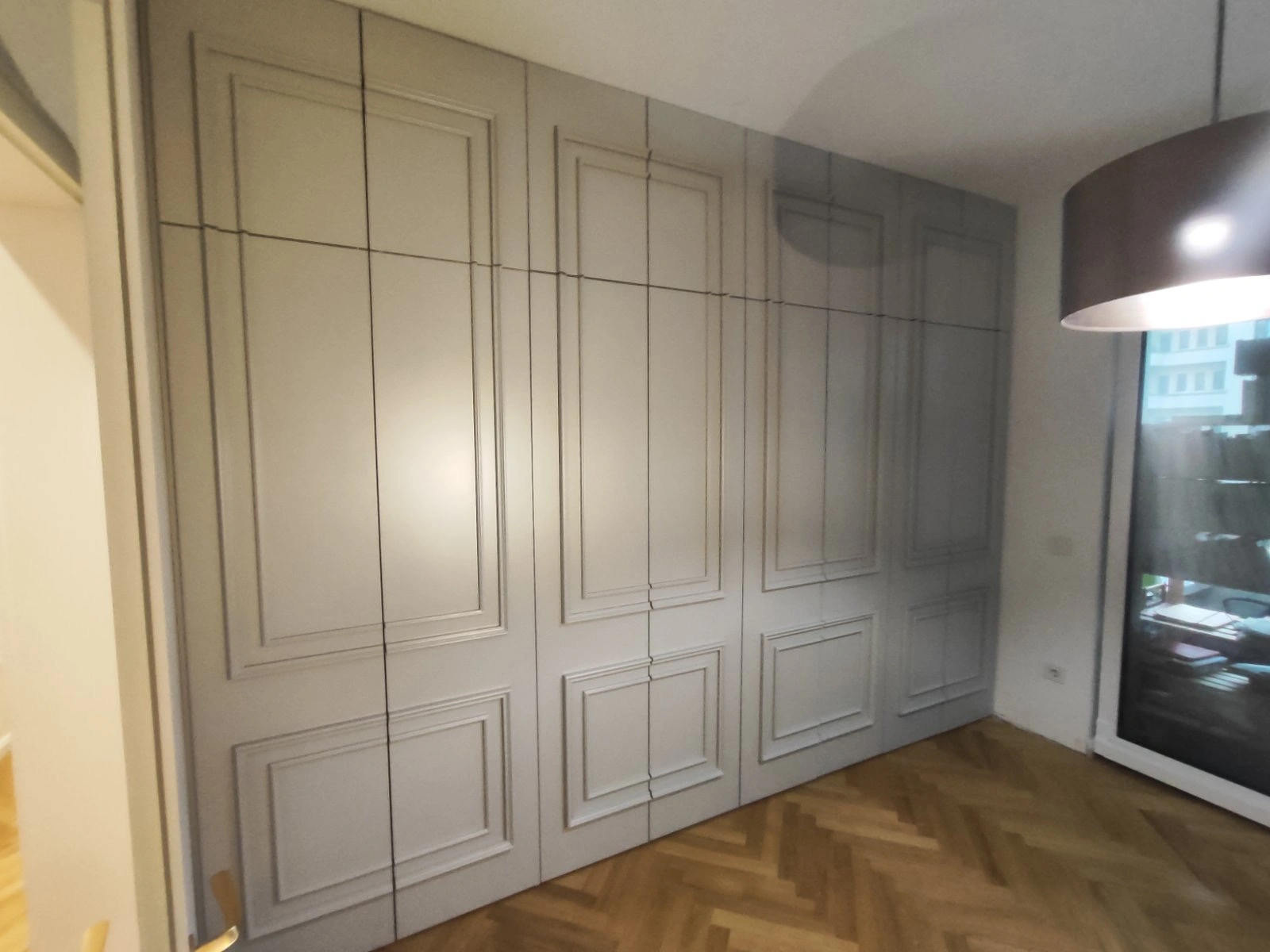 spalnica ljubljana Lakiran MDF Z masivnimi letvicami